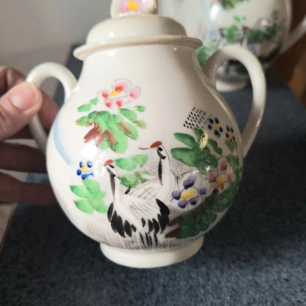 Vintage Japanese Kutani Ware Porcelain Red-Crowned Crane Tea Pot & Sugar Bowl